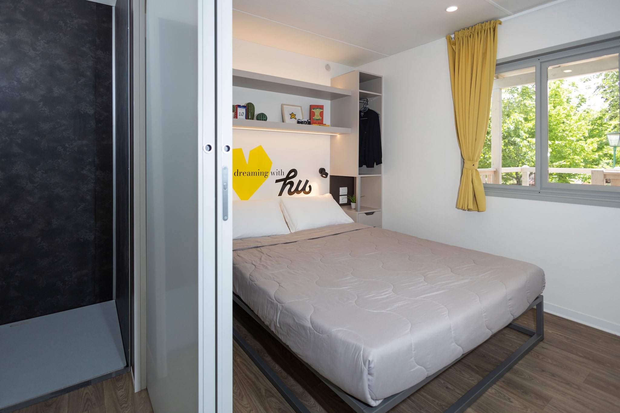 Bedroom with private bathroom in camping