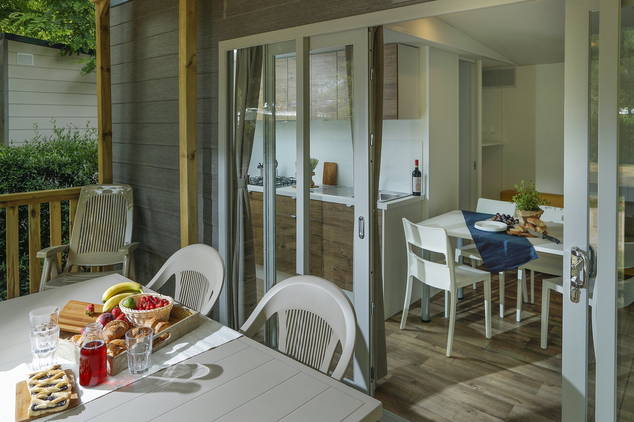 Veranda in bungalow in villaggio