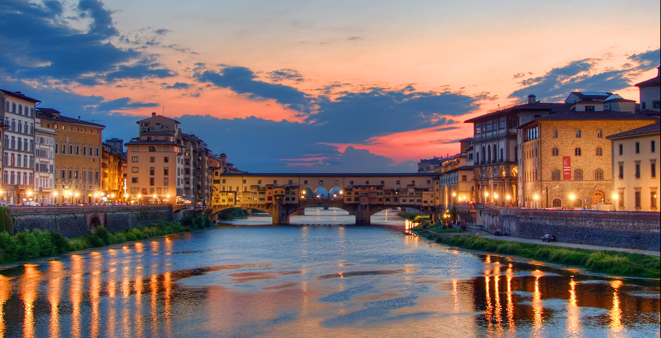 Florence, sunset in the arno river